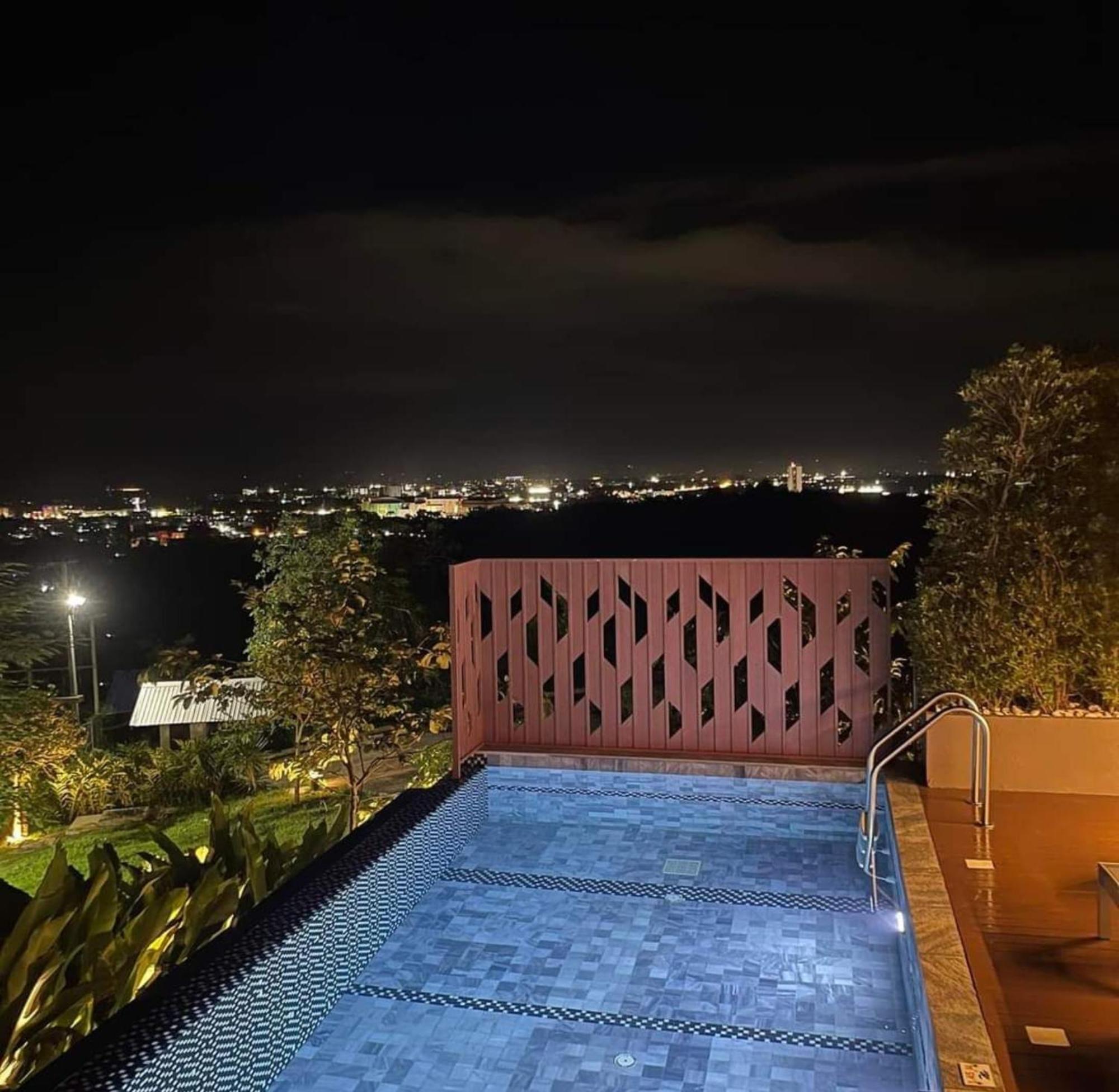 Sky View Luxury Pool Villa - Sha Surat Thani Esterno foto